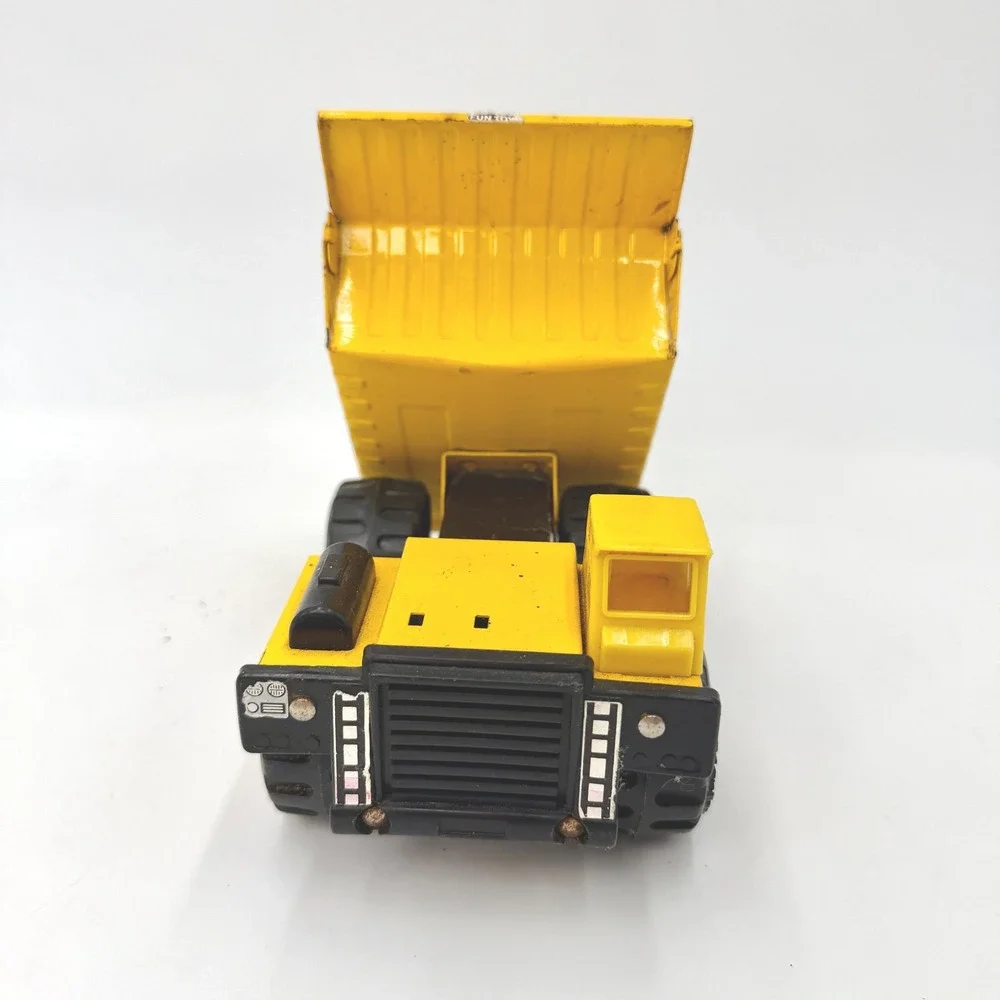 Vintage 1983 REMCO Pressed Steel Dump Truck Yellow‎ Construction Vehicle Korea